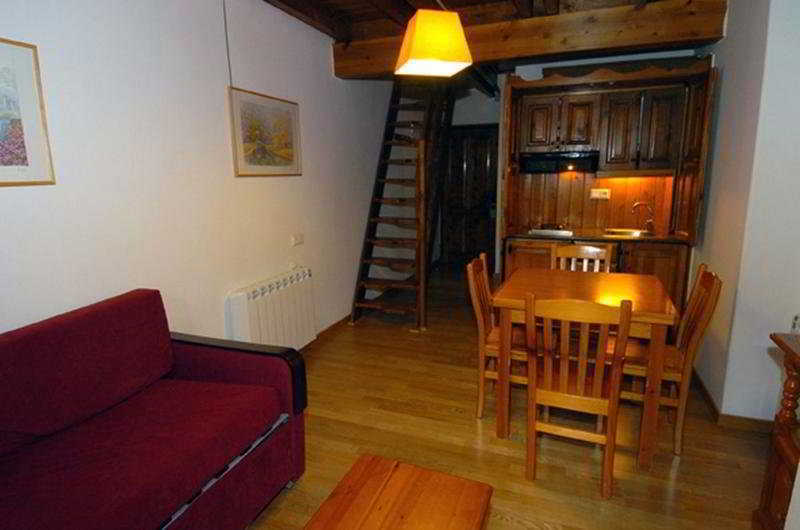 Residencial La Solana Hotell Vall de Boí Exteriör bild